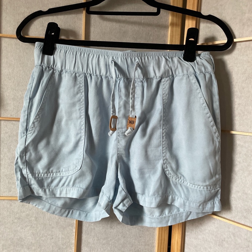 Glacier blue 10Tree Instow shorts